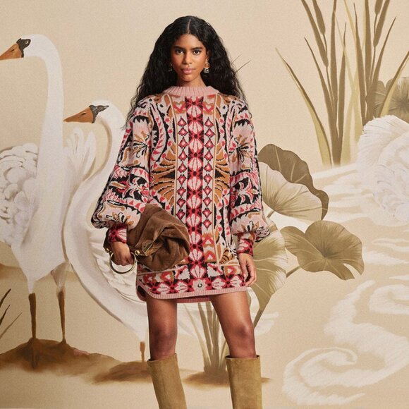 FARM Rio NWT Pink Pineapple Sweaterdress - Picture 1 of 3